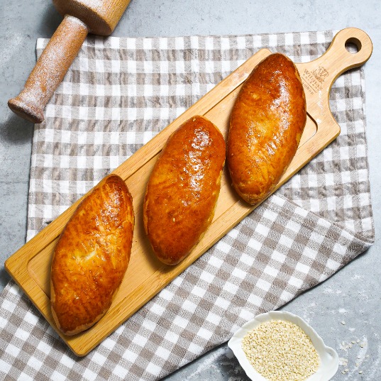 ԿԱՐԿԱՆԴԱԿ ՊԱՆՐՈՎ    PIE  WITH CHEESE