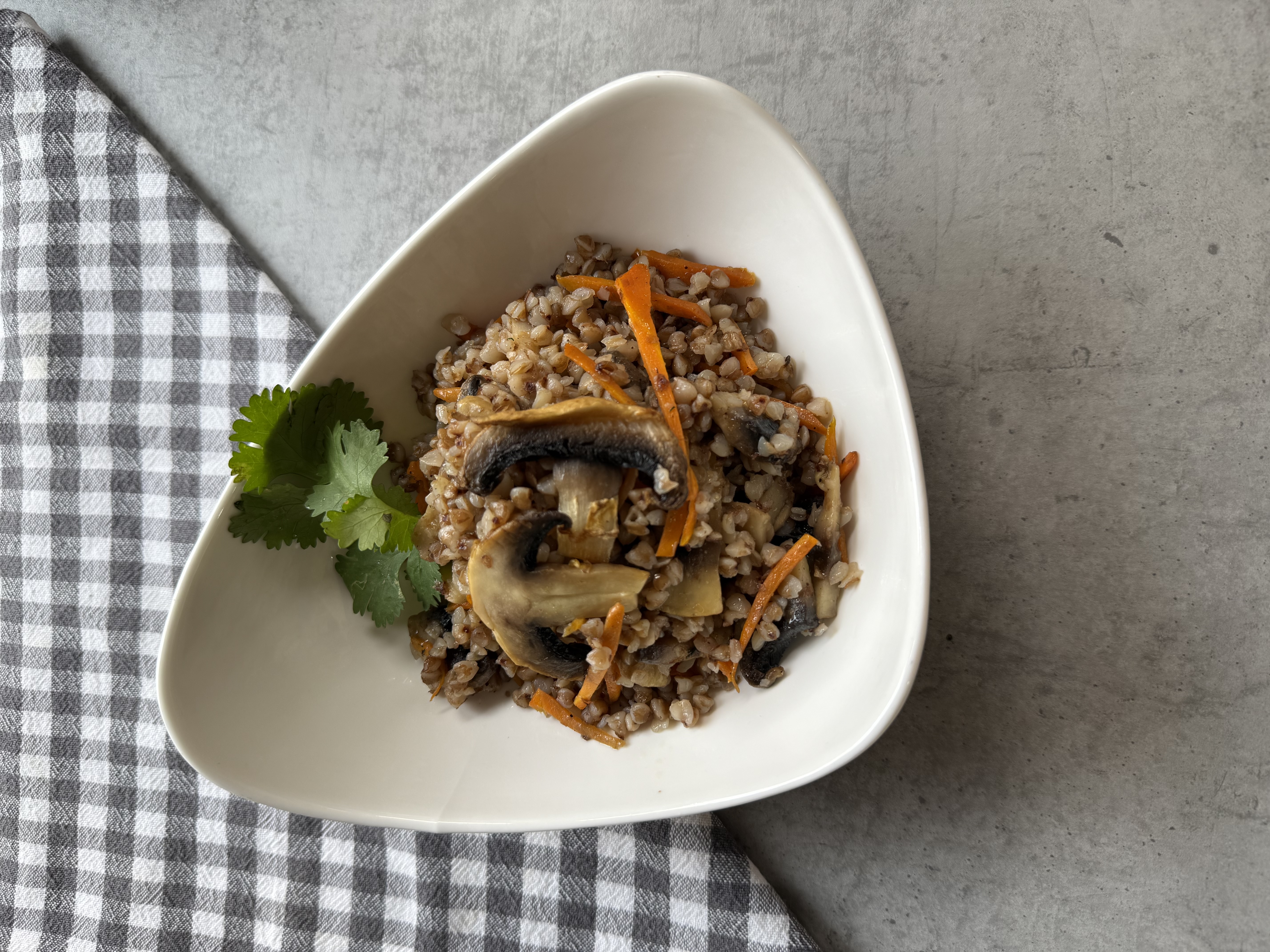 ՀՆԴԿԱՁԱՎԱՐ ՍՆԿՈՎ 200գ